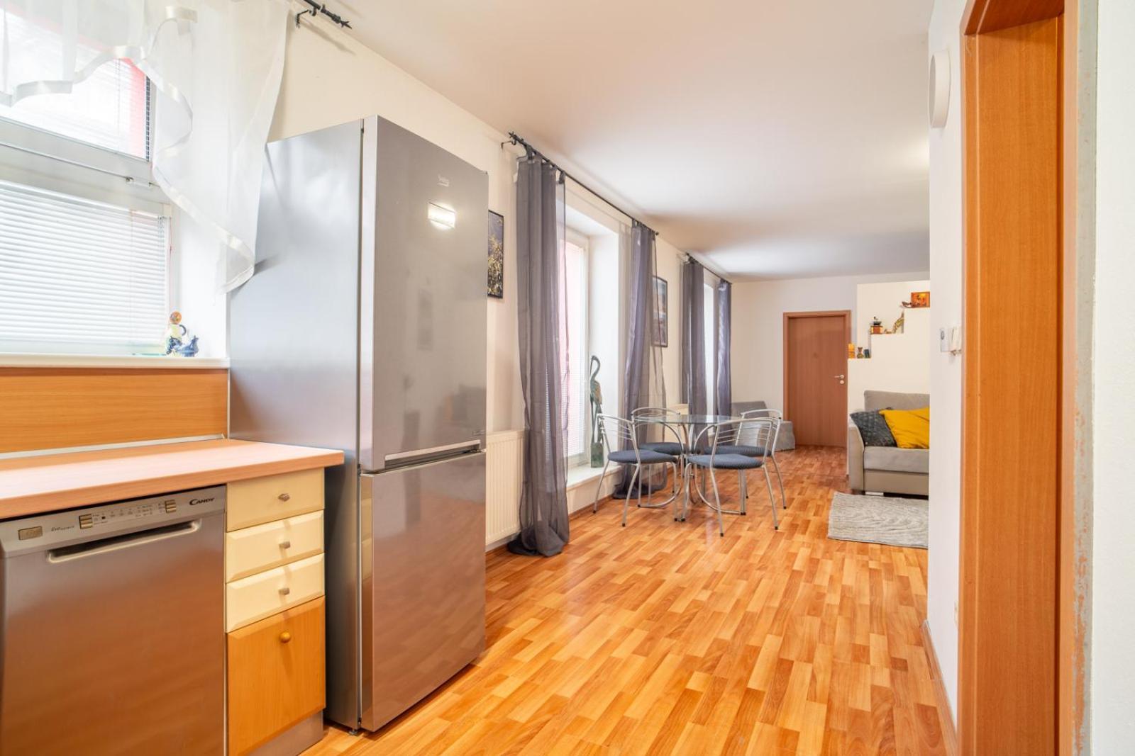 A Cozy Apartment In Bratislava Downtown Εξωτερικό φωτογραφία